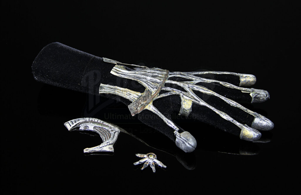 Borg prosthetic appliances made of foam latex.